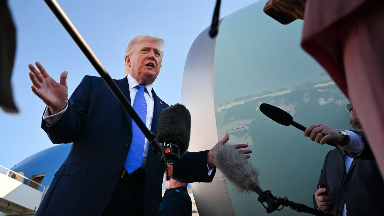 Trumpas sako, kad derybos vyksta ne su Irano aukščiausiuoju lyderiu Khamenei