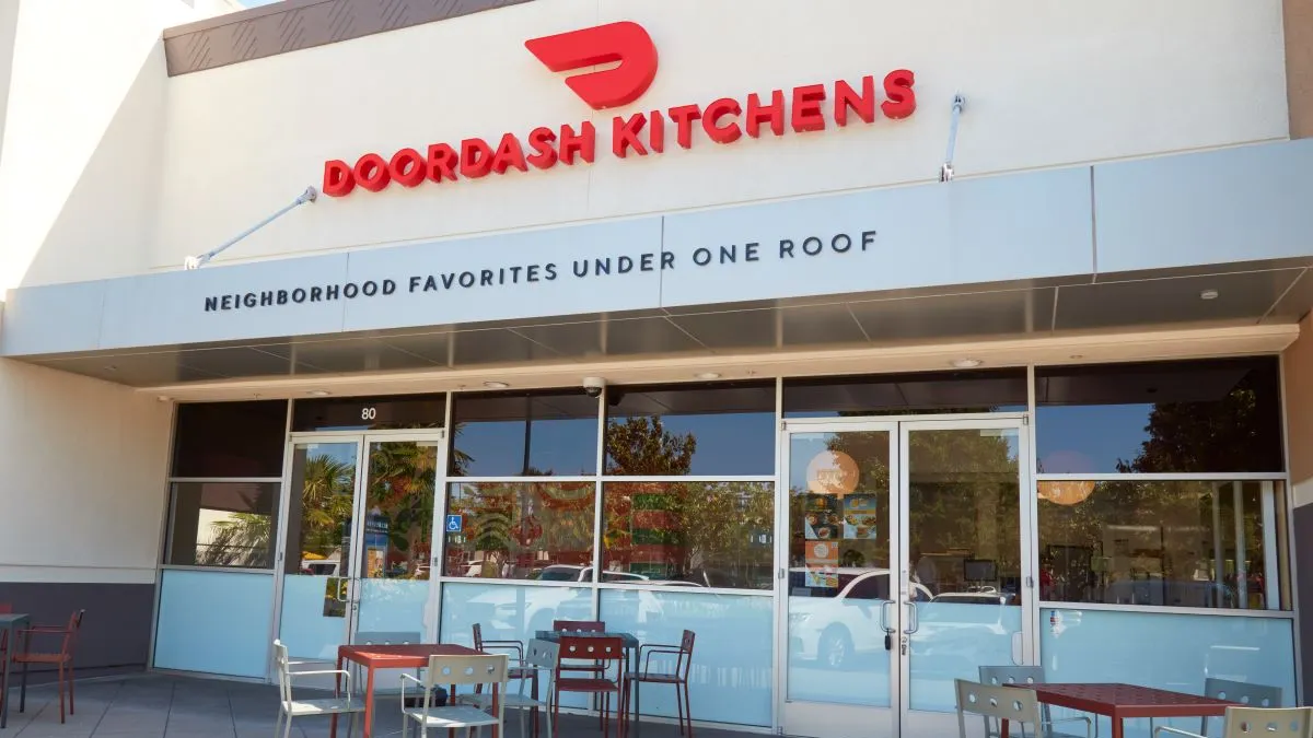 „DoorDash“ ir „Wing“ partnerystė: sužinokite, kaip Atlantoje veiks maisto pristatymas dronais
