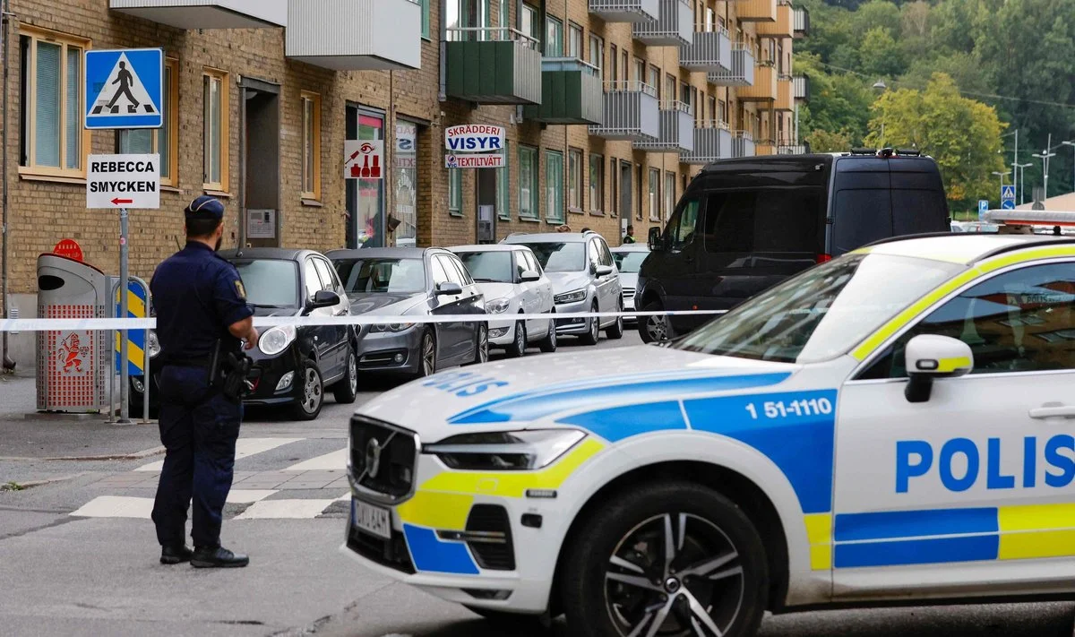 Švedijoje per  trejus metus , per šaudynes žuvo 23 atsitiktiniai praeiviai