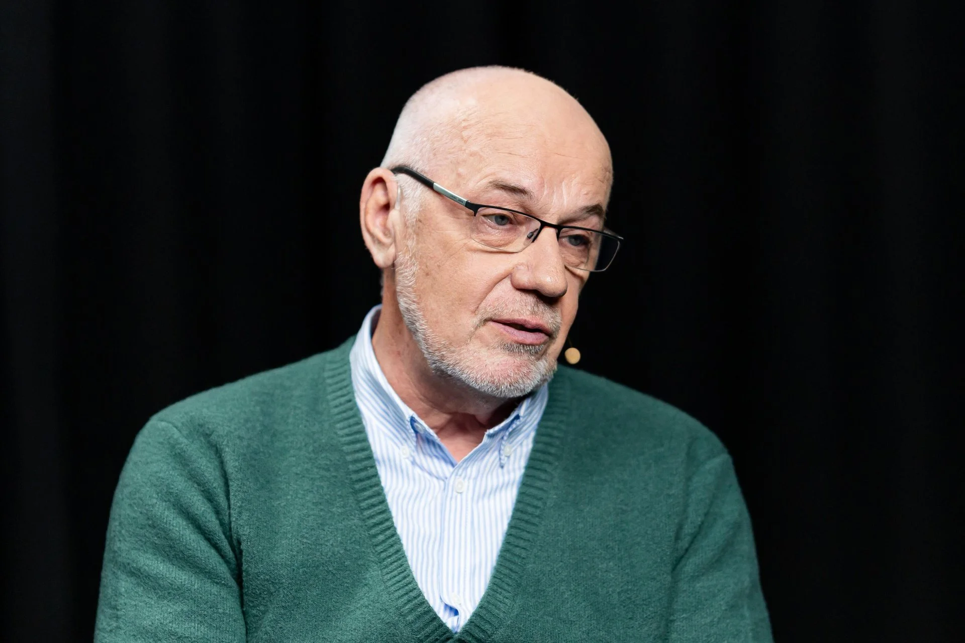 prof. Romas Lazutka.jpg