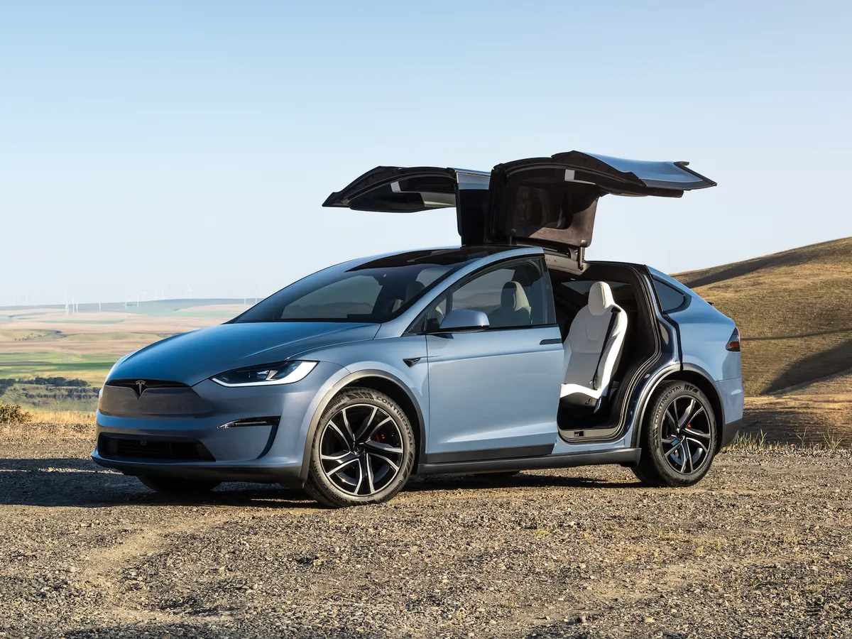 tesla1.webp