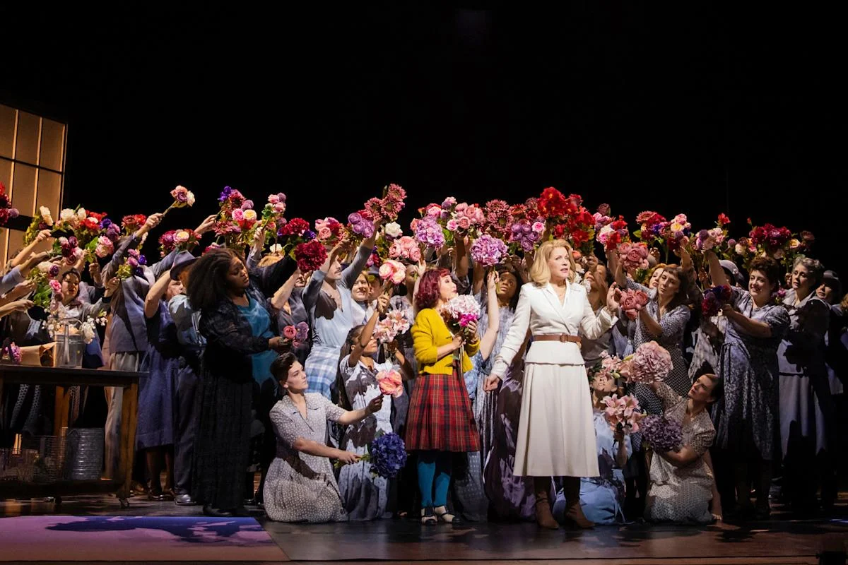 Niujorko kultūros milžinė ieško išlikimo kelių: „Metropolitan Opera“ atsisveikina su Chagallo darbais