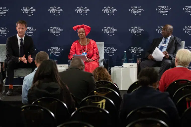 Trumpo administracijos žingsnis įplieskė ginčą: Pietų Afrika griežtai atmetė kaltinimus