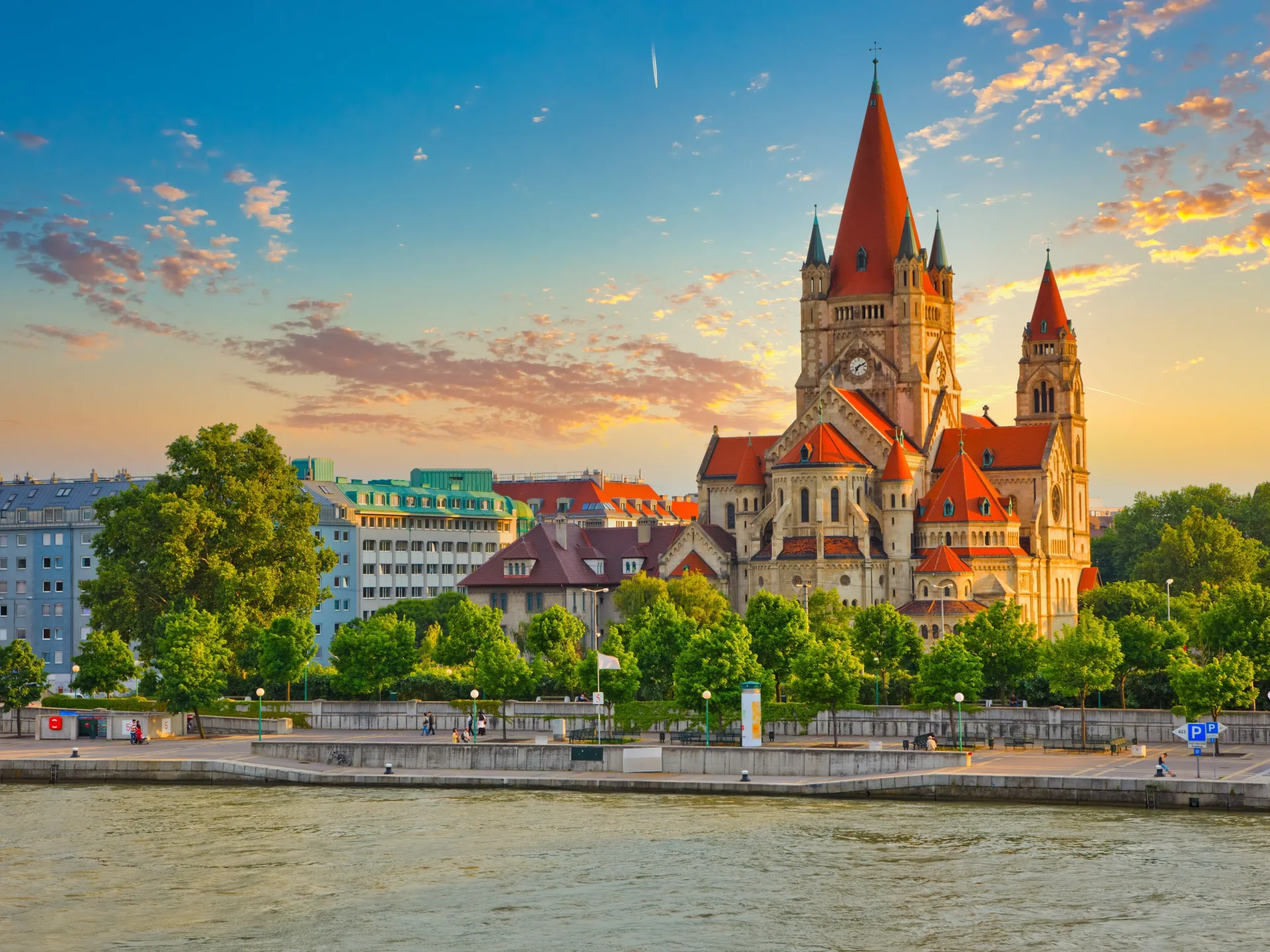 Kaip emigrantui Austrijoje pajusti kultūrinį gyvenimą kaip vietiniam