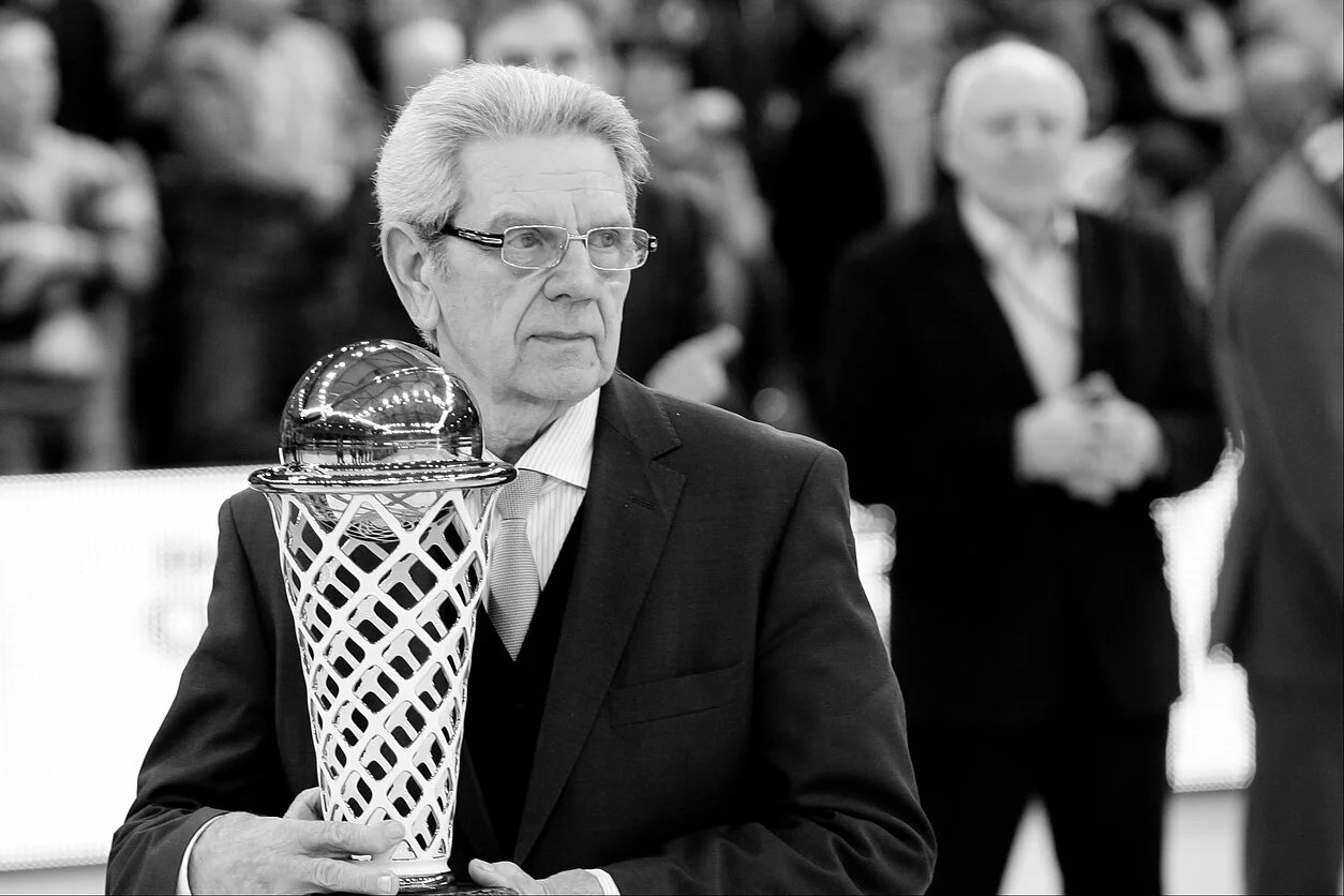 Išlydint Lietuvos krepšinio legendą a.a. V. Garastą
