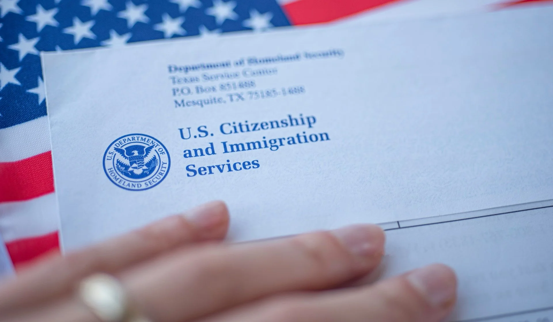 uscis1.jpg