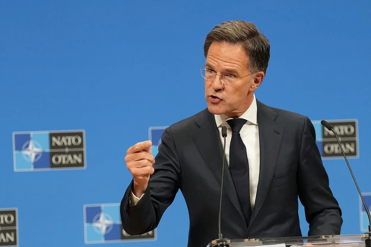 Nato vadovas Mark Rutte savo komentarais (su)klaidino , papiktino Italiją