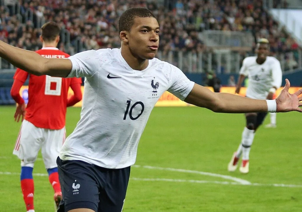 Mbappe nebetylėjo: po rasistinių komentarų senatorę sutriuškino viešu pareiškimu