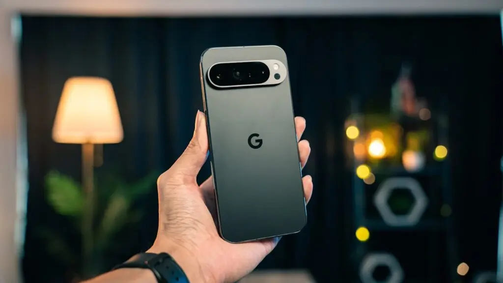 „Google“ atskleidė naujuosius „Pixel 11“: už geriausias funkcijas teks mokėti daugiau