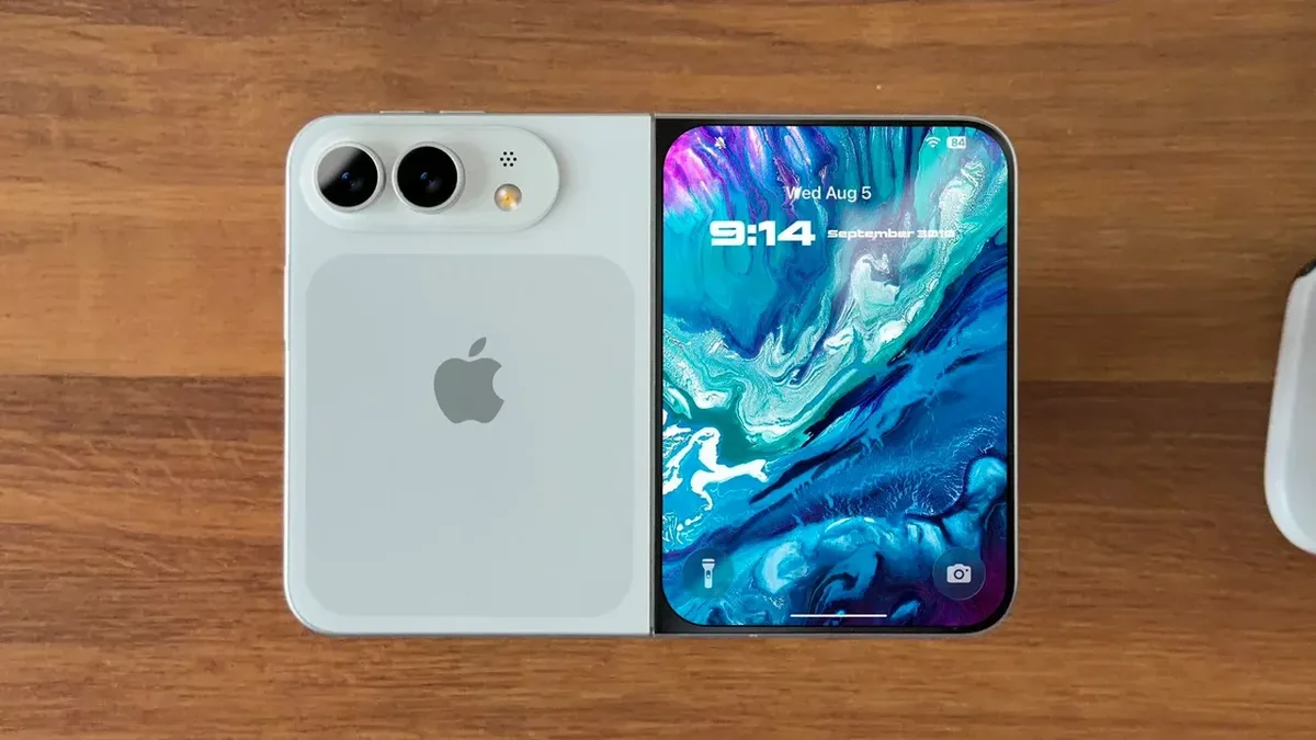 „Apple“ ruošia visiškai kitokį „iPhone“: sulenkiamas modelis gali kainuoti daugiau nei 2 000 eurų