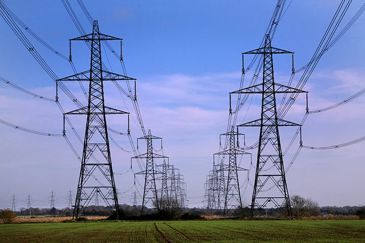 Britanija žiemą priklausys nuo kaimynų elektros: importas kainavo rekordinius 4 mlrd. svarų
