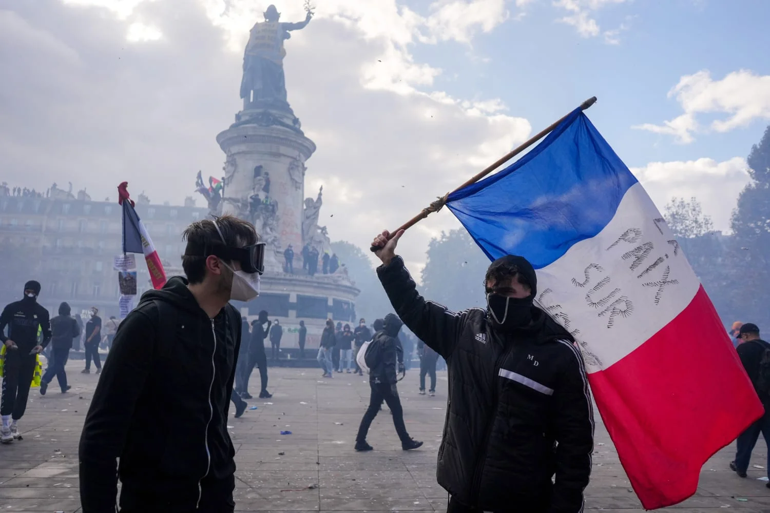 france9.jpg