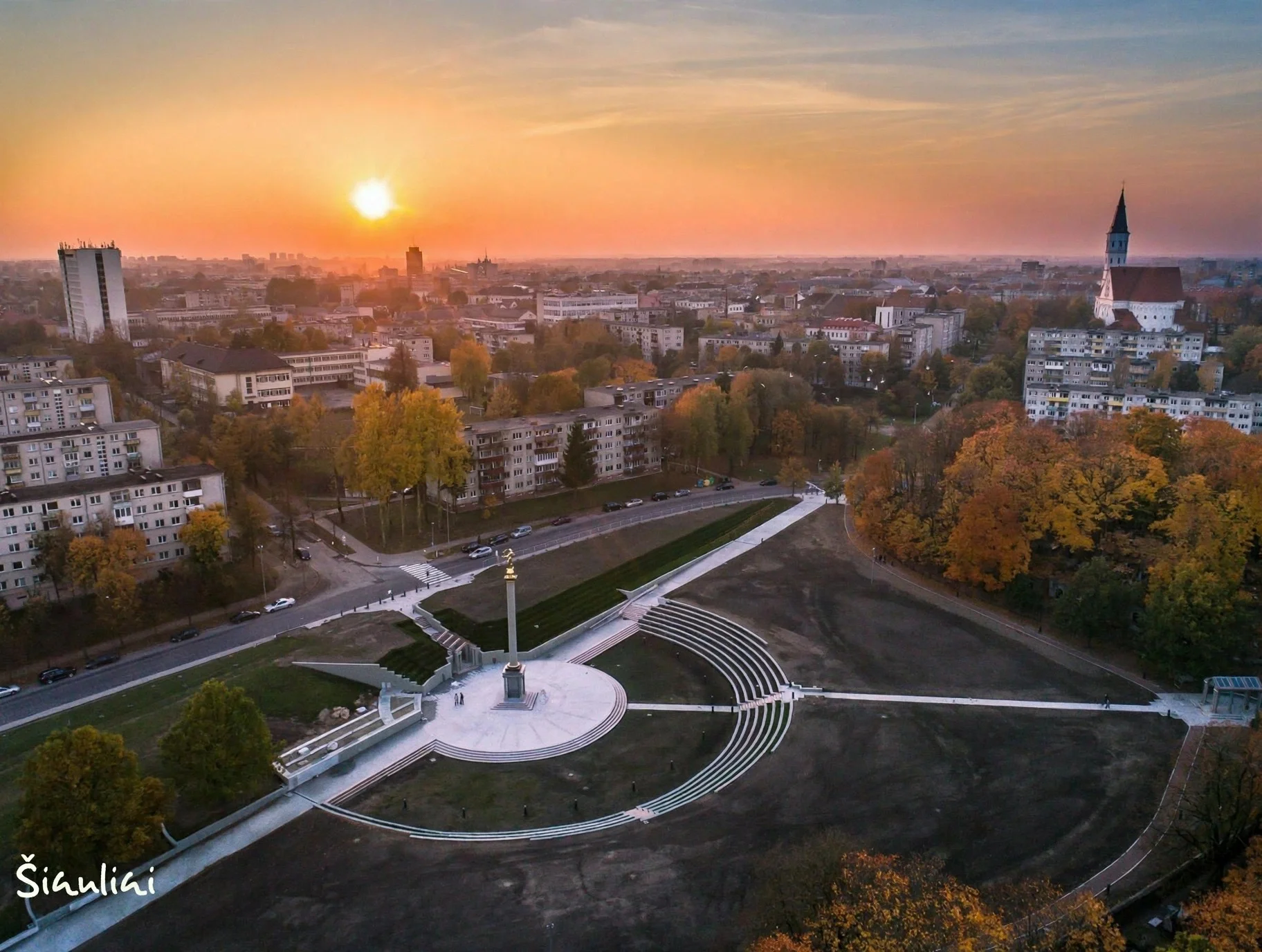 Šiauliai keičiasi ne žodžiais, o darbais